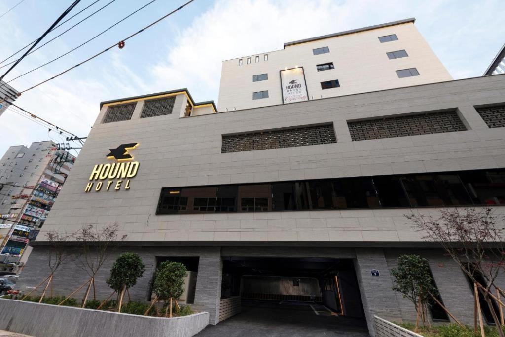Hound Hotel Yeonsan Busan Exterior foto
