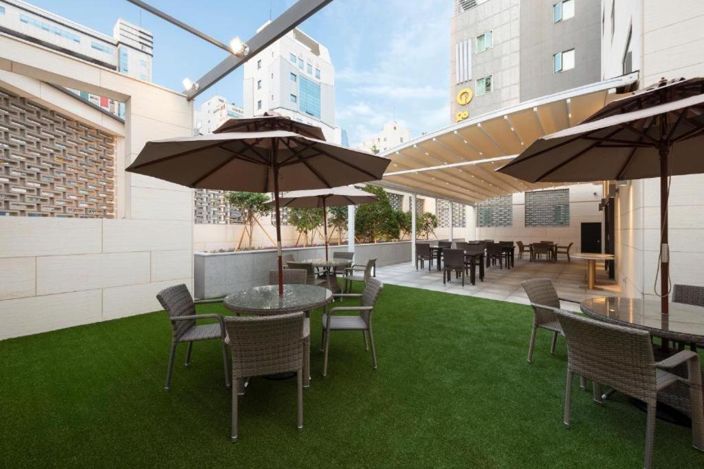 Hound Hotel Yeonsan Busan Exterior foto